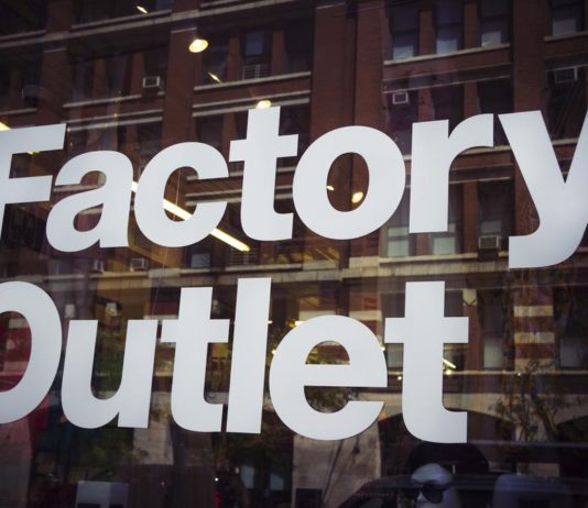 woodbury outlet New York